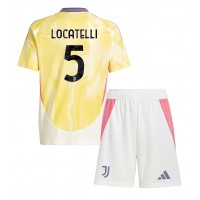 Juventus Manuel Locatelli #5 Bortadräkt Barn 2024-25 Kortärmad (+ Korta byxor)